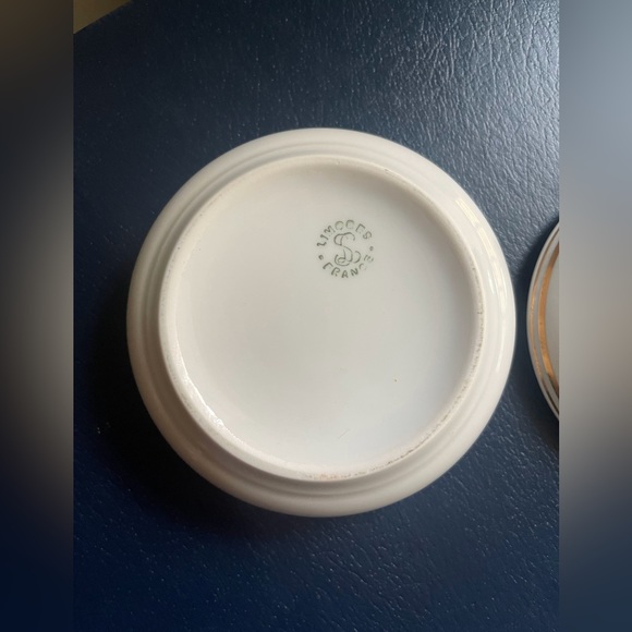 Princess & Gnome Limoges trinket box - Picture 10 of 15